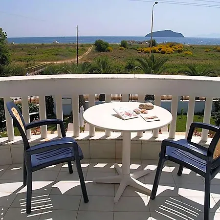 Отель Kavala Folea