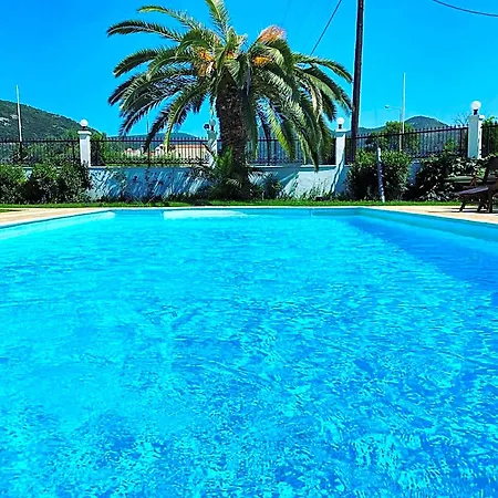 Отель Kavala Folea