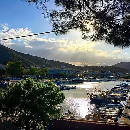 Kavala 4*